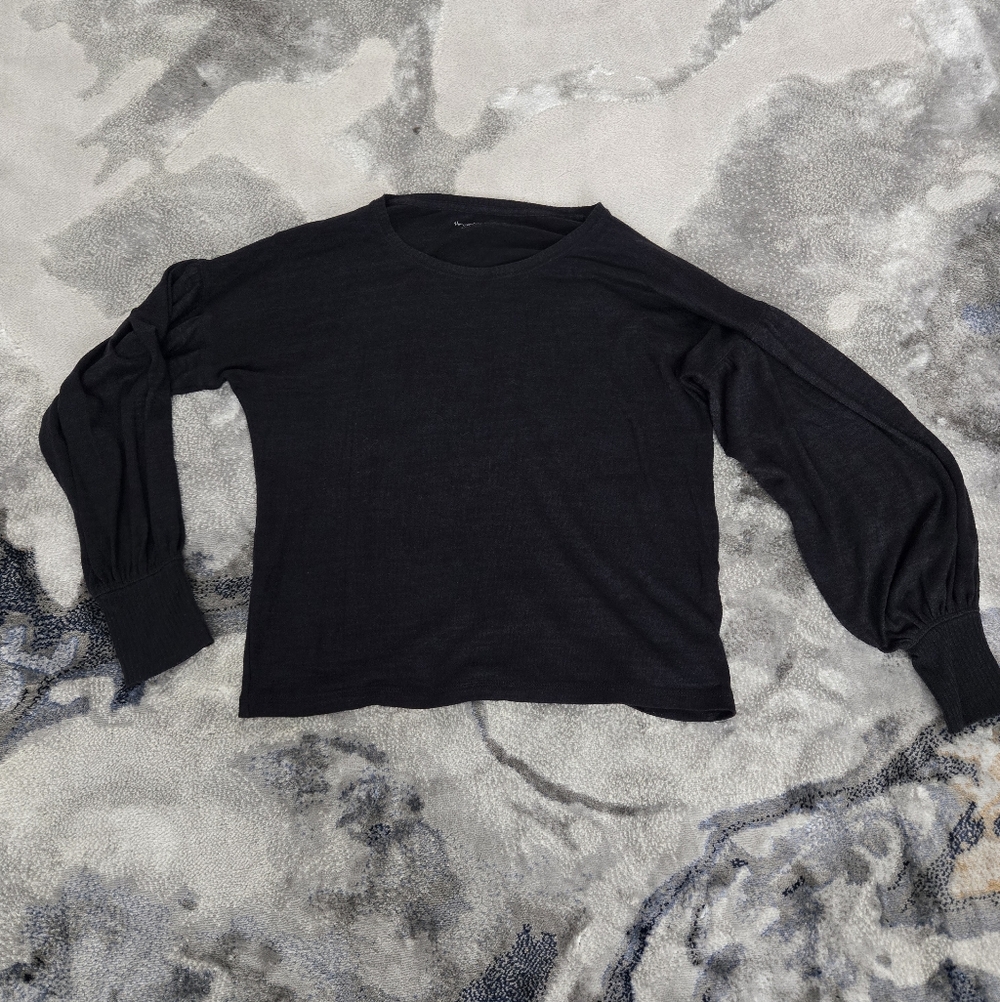 Black Long Sleeve Top